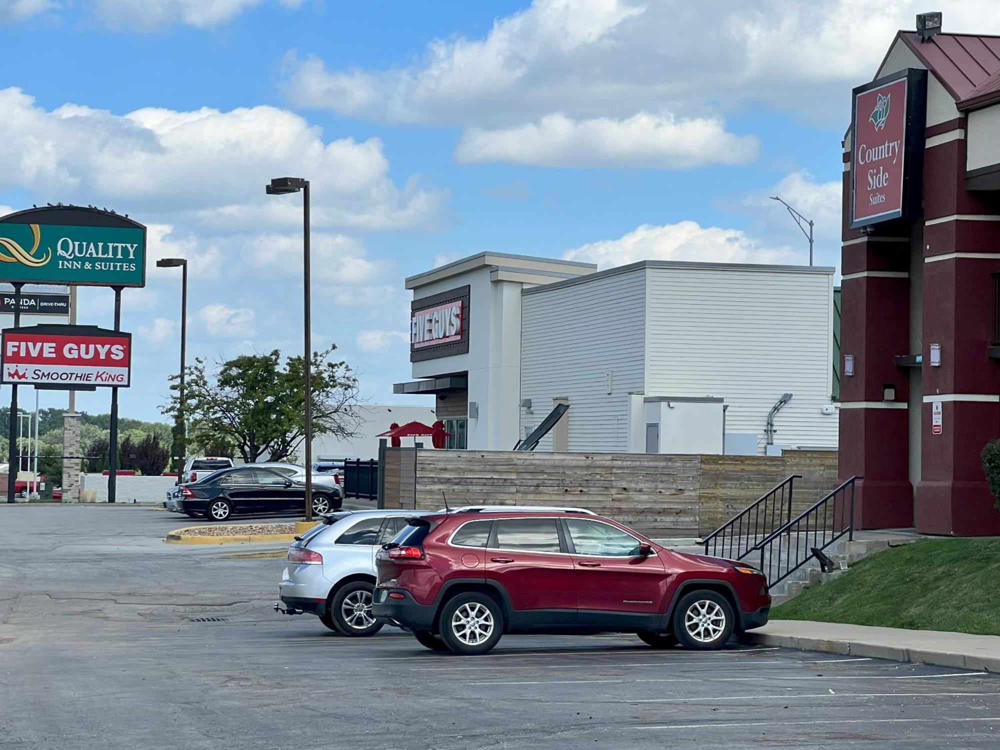 Countryside Suites Kansas City Independence I-70 East Sports Complex Hotel Εξωτερικό φωτογραφία